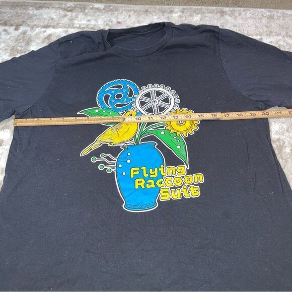 Flying raccoon suit t-shirt 'Canary' black tee. Art by Mikaela Jane SZ M - Picture 3 of 4